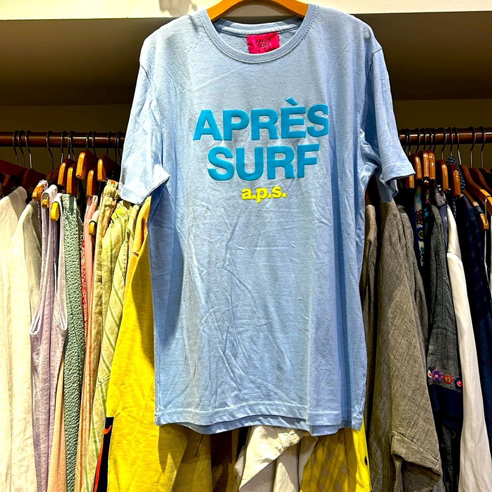 NEW! APRES Surf Blue T Shirt